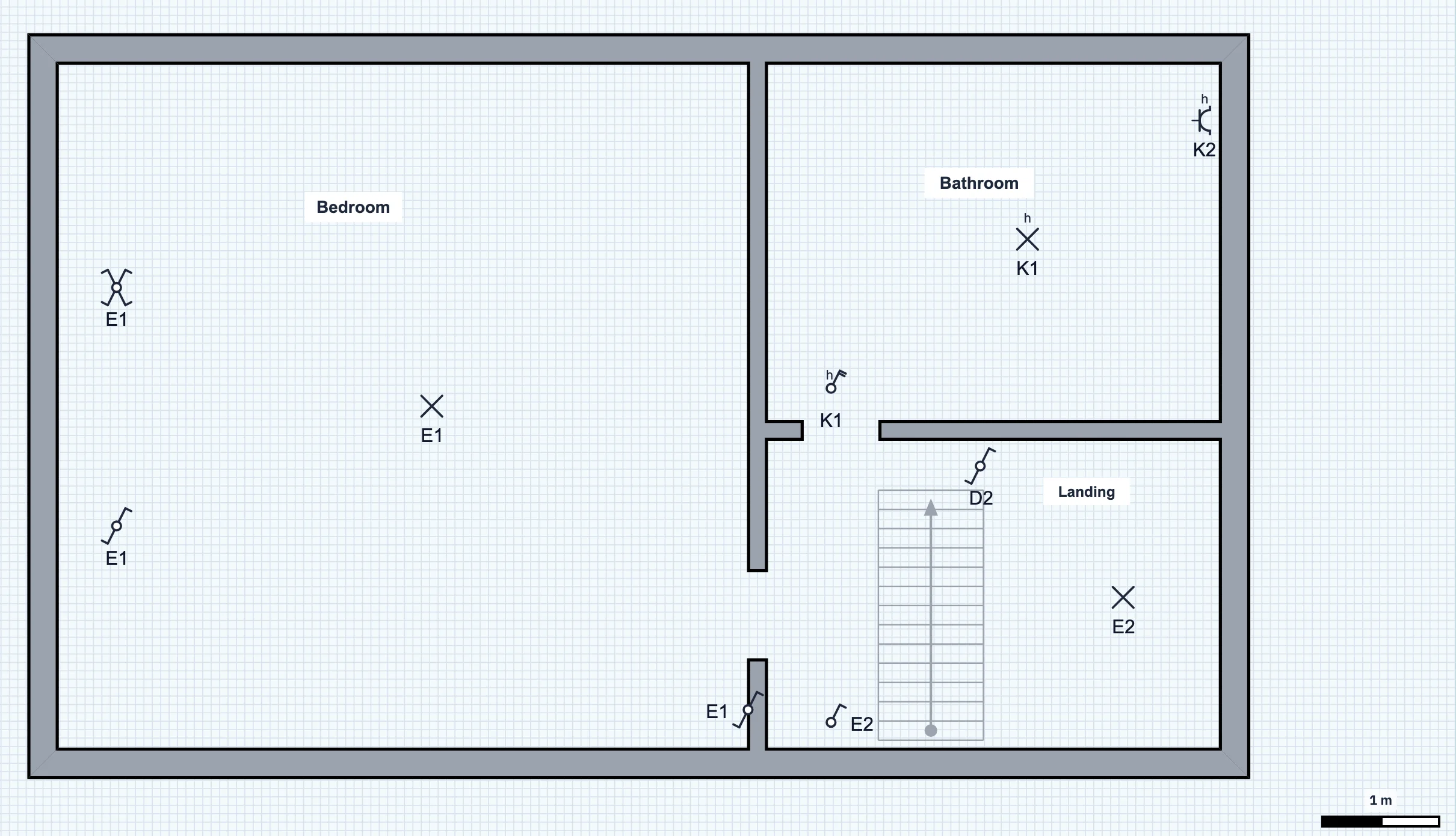 Floor plan of the first floor: bedroom with lamp E1 and three switches E1, bathroom with lamp and switch K1 and socket K2, landing with stairs, switch D2 and lamp and switch E2.